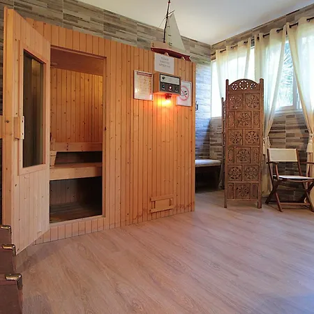 Dal Molin Apartment, Garda Lake, Ac, Fitness, Jacuzzi * Desenzano del Garda